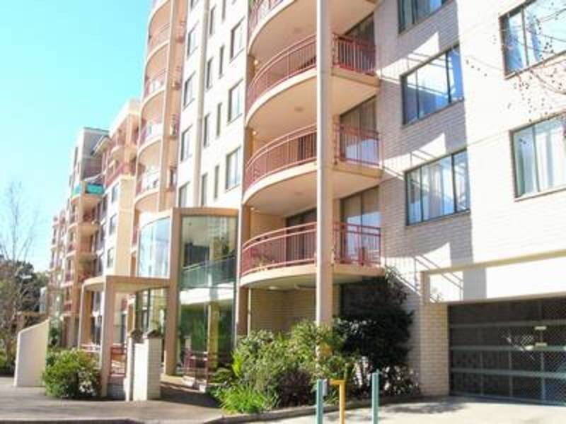17/15A Herbert Street, St Leonards NSW 2065