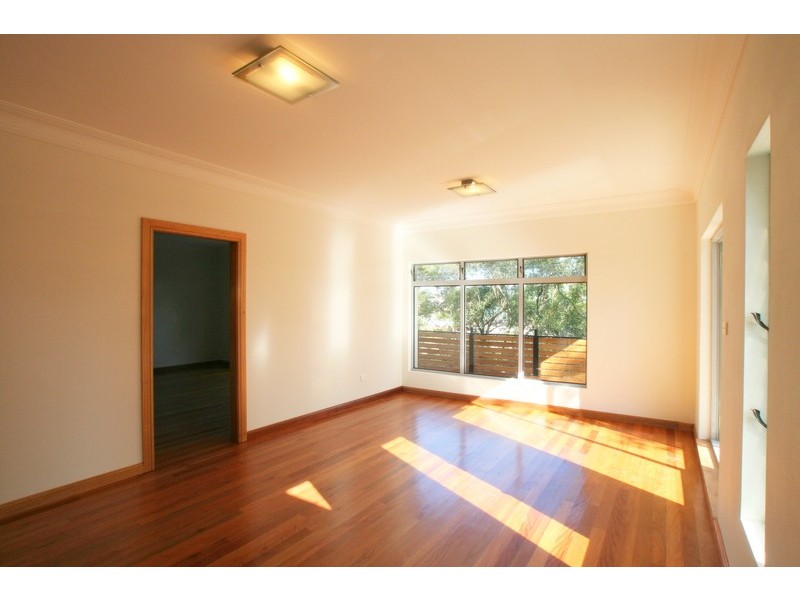 31 Deepwater Road, Castle Cove NSW 2069