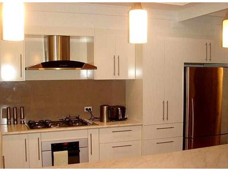 * Victoria Avenue, Chatswood NSW 2067