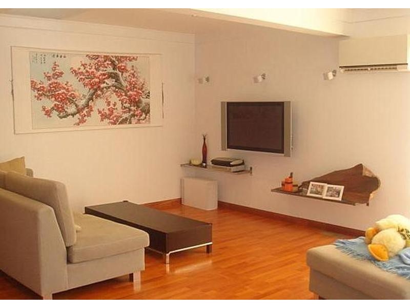 * Victoria Avenue, Willoughby NSW 2068