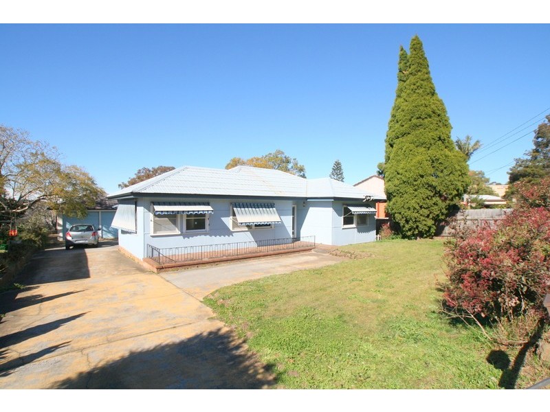 607 Warringah Road, Frenchs Forest NSW 2086