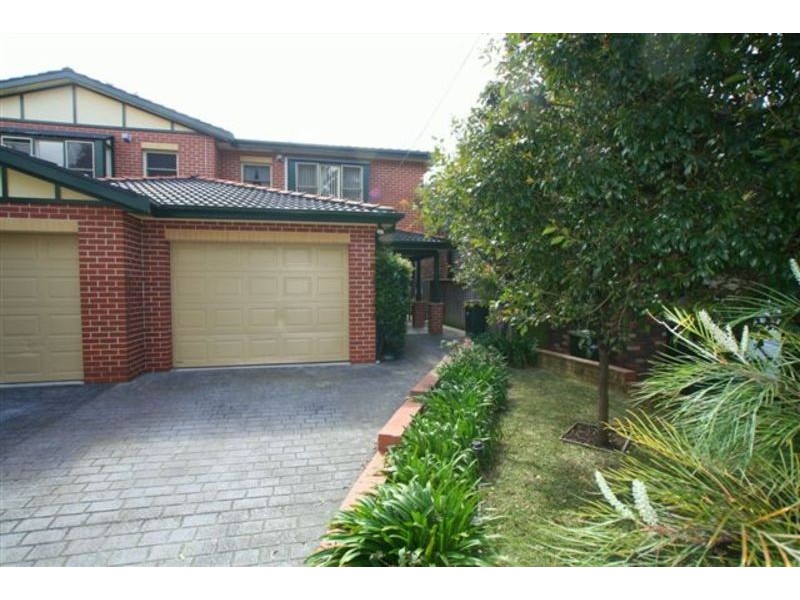 9a Julian Street, Willoughby NSW 2068