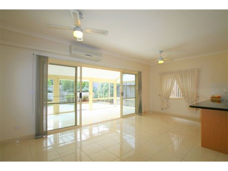 9a Julian Street, Willoughby NSW 2068