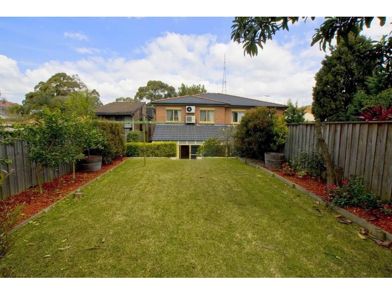 9a Julian Street, Willoughby NSW 2068