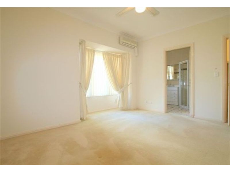 9a Julian Street, Willoughby NSW 2068