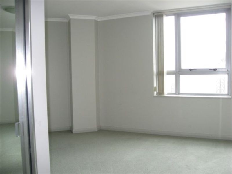 815/2B Help Street, Chatswood NSW 2067