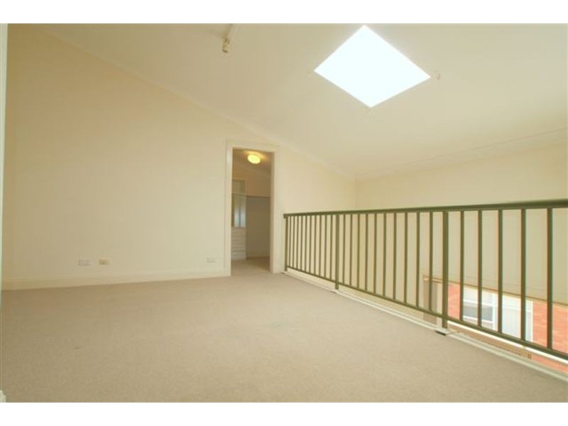 20/5 Help Street, Chatswood NSW 2067