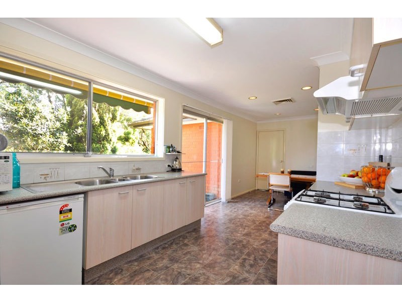 8 Louise Avenue, Chatswood NSW 2067