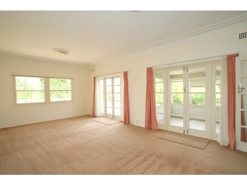 97 Hawthorne Avenue, Chatswood NSW 2067