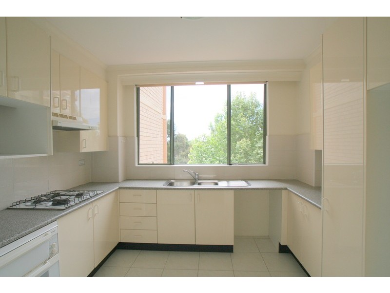 17/15a Herbert Street, St Leonards NSW 2065