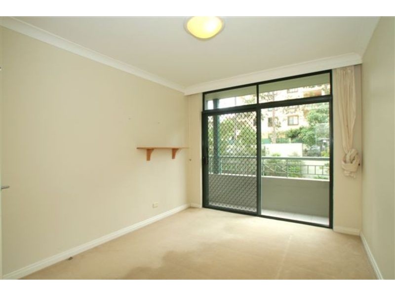 301/10 Freeman Road, Chatswood NSW 2067