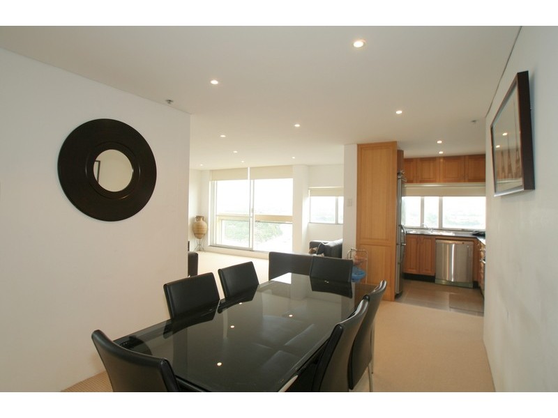 128/14 Blues Point Road, Mcmahons Point NSW 2060