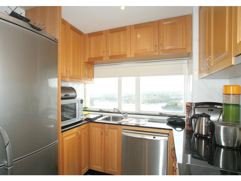 128/14 Blues Point Road, Mcmahons Point NSW 2060