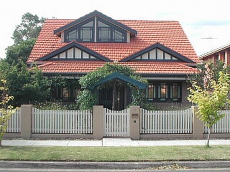 11 Rhodes Avenue, Naremburn NSW 2065