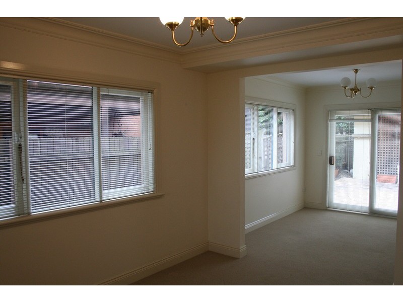 11 Rhodes Avenue, Naremburn NSW 2065