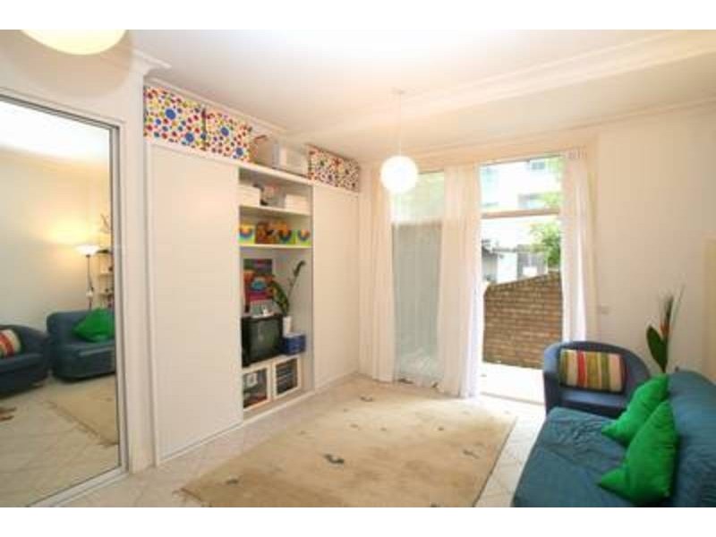 9/5 Help Street, Chatswood NSW 2067