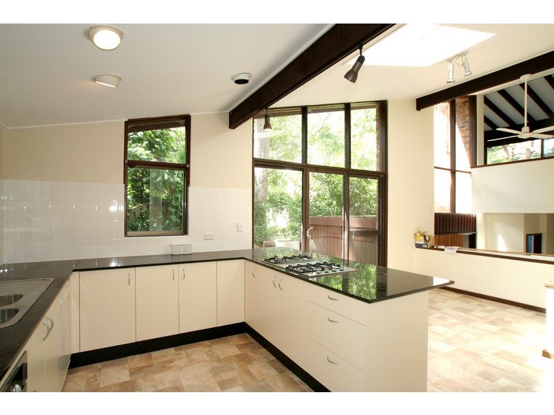 30 The Scarp, Castlecrag NSW 2068