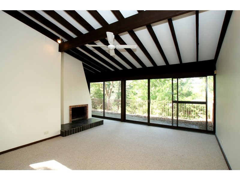 30 The Scarp, Castlecrag NSW 2068