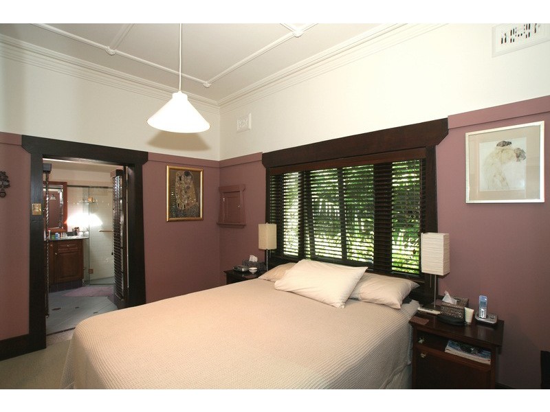 6 Dardanelles Road, Chatswood NSW 2067