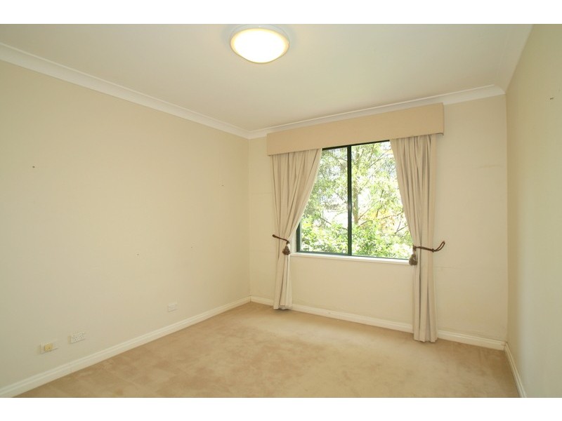 301/10 Freeman Road, Chatswood NSW 2067