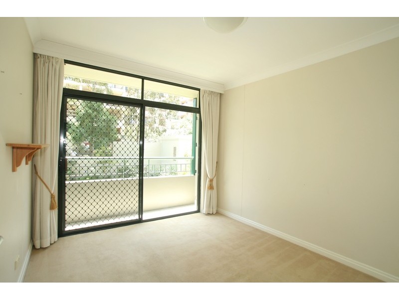 301/10 Freeman Road, Chatswood NSW 2067