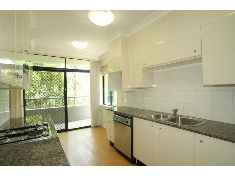 301/10 Freeman Road, Chatswood NSW 2067