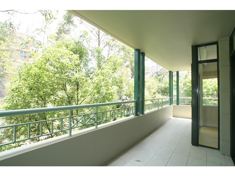 301/10 Freeman Road, Chatswood NSW 2067