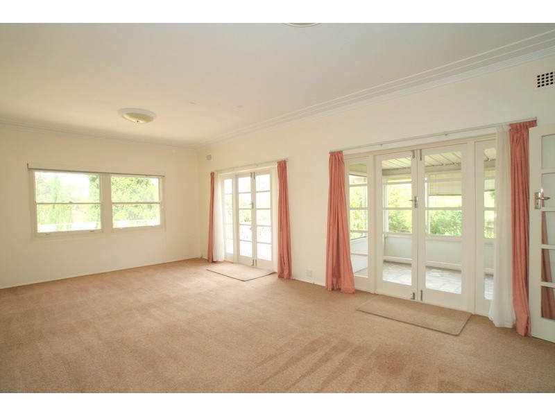 97 Hawthorne Avenue, Chatswood NSW 2067