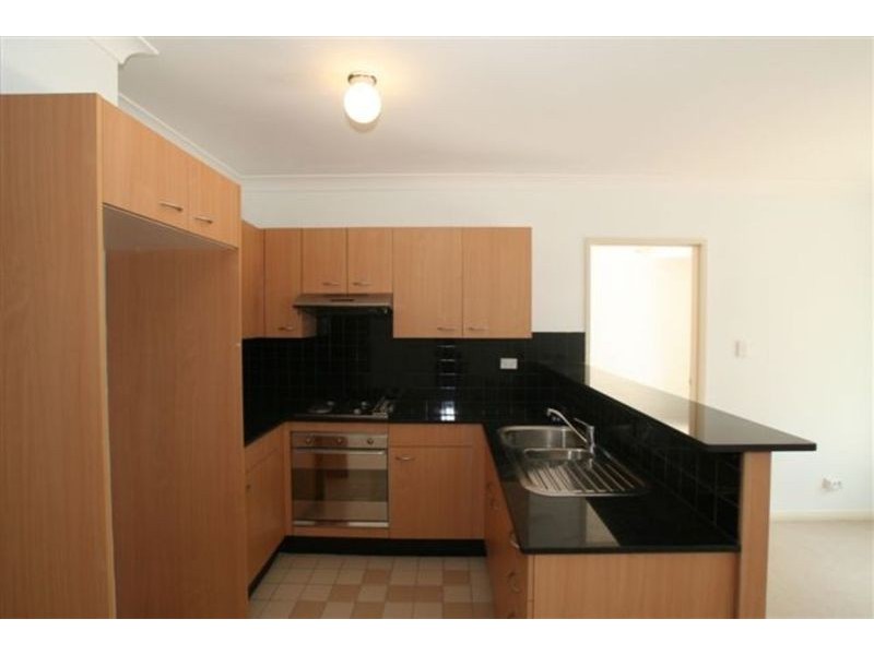 28/7 Freeman Road, Chatswood NSW 2067