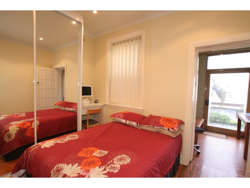 1/7 Waiwera Street, Mcmahons Point NSW 2060
