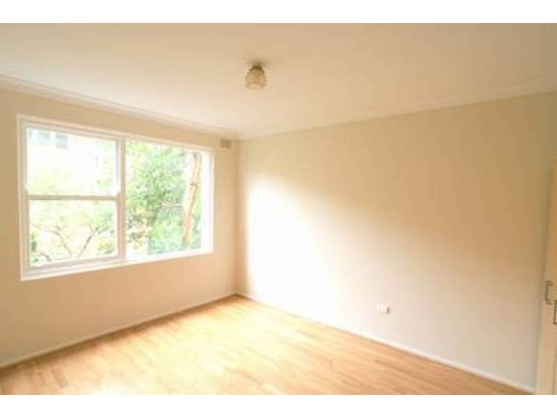 4/2 Essex Street, Killara NSW 2071