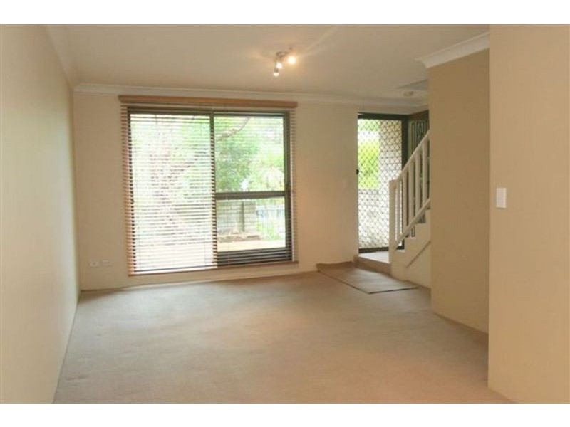 8/19 Taranto Road, Marsfield NSW 2122