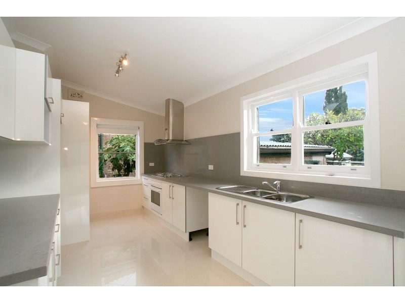 39 Carlotta Street, Greenwich NSW 2065