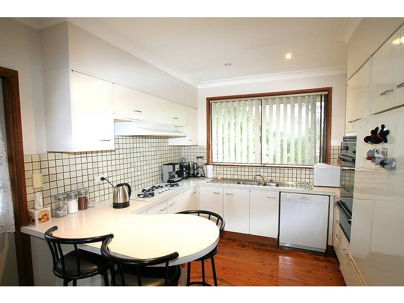 12 Woolrych Crescent, Davidson NSW 2085