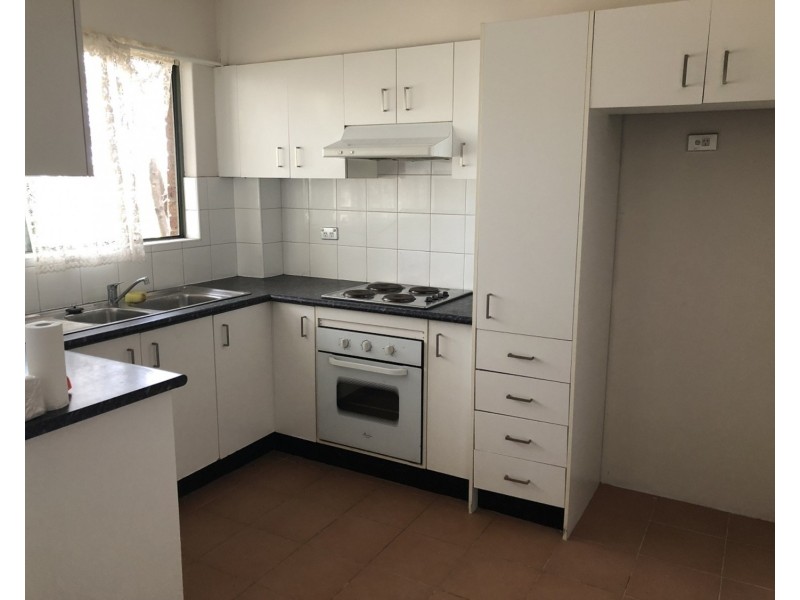 8/149 Waldron Road, Chester Hill NSW 2162