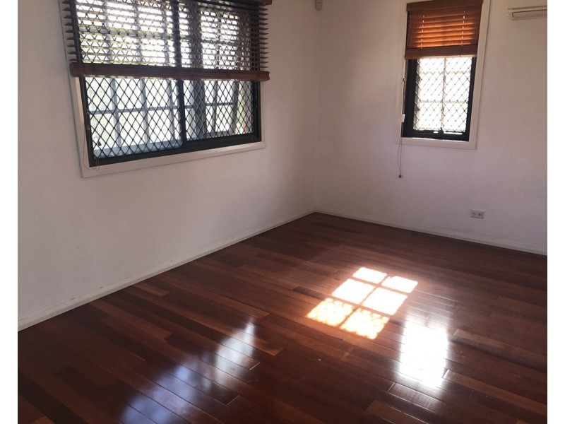 76 Normanby Street, Fairfield East NSW 2165