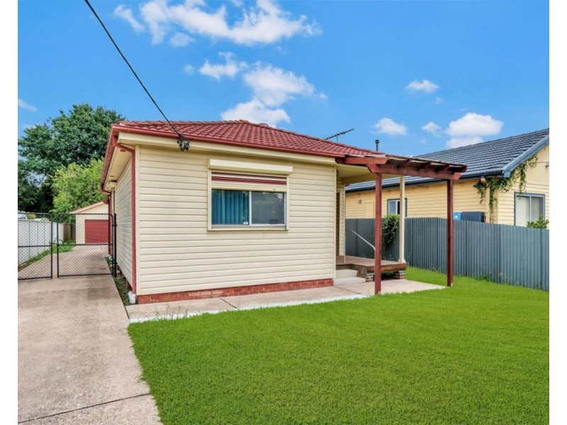 41 Bland Street, Carramar NSW 2163
