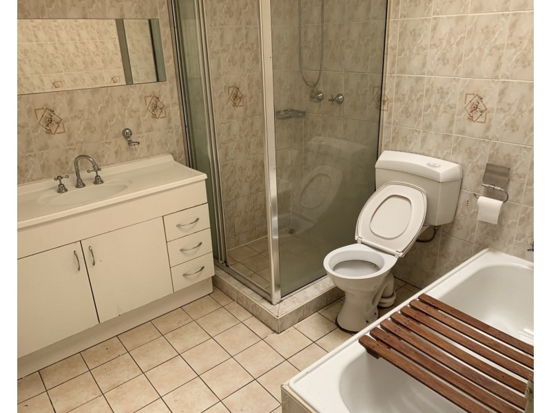 11/124 Gurney Road, Chester Hill NSW 2162