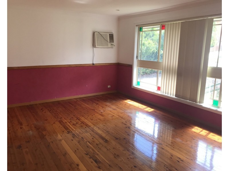 30 Universal Avenue, Georges Hall NSW 2198