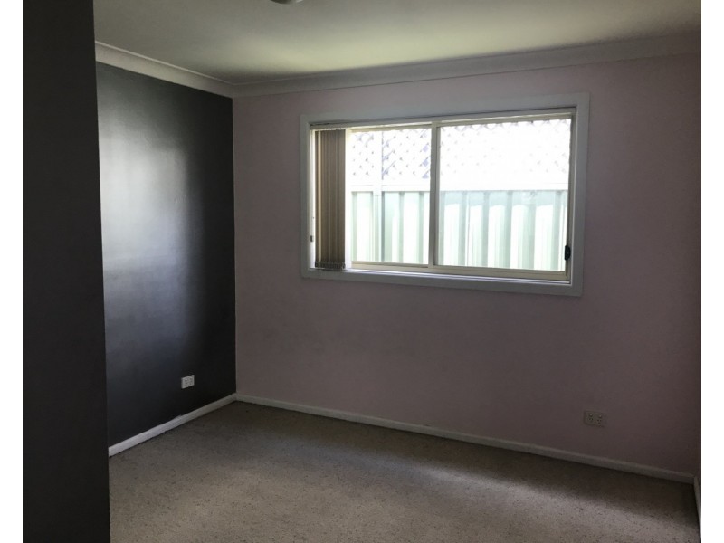 30 Universal Avenue, Georges Hall NSW 2198