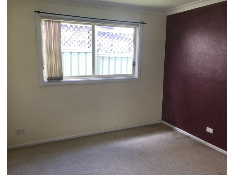 30 Universal Avenue, Georges Hall NSW 2198