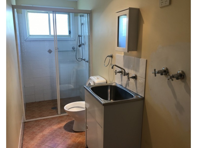 30 Universal Avenue, Georges Hall NSW 2198