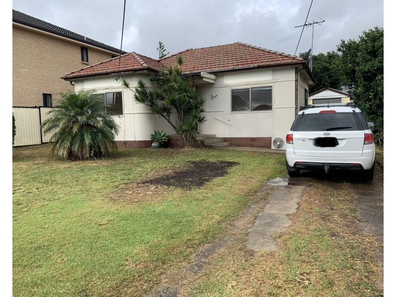 4 Jellicoe Street, Condell Park NSW 2200