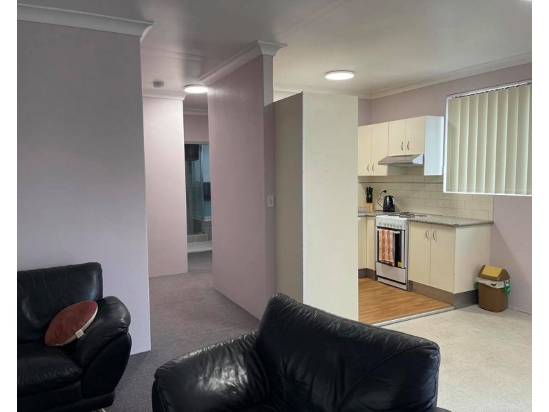 12/8 Edwin Street, Regents Park NSW 2143