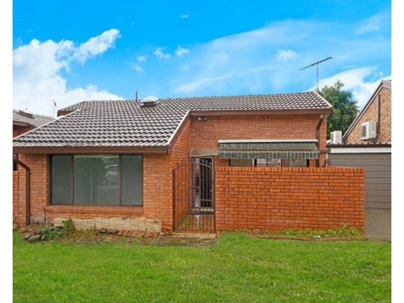 2/17 Campbell Hill Road, Chester Hill NSW 2162