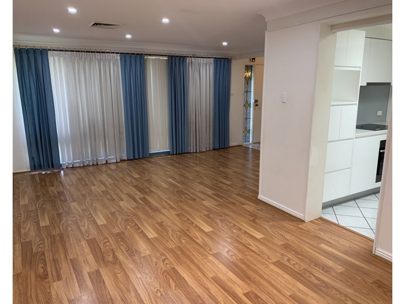 36 Rugby Crescent, Chipping Norton NSW 2170