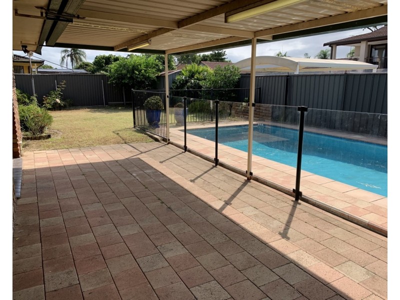 36 Rugby Crescent, Chipping Norton NSW 2170