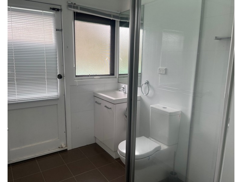 4 Korbel Place, Georges Hall NSW 2198