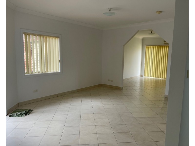 2/65 View Street, Sefton NSW 2162