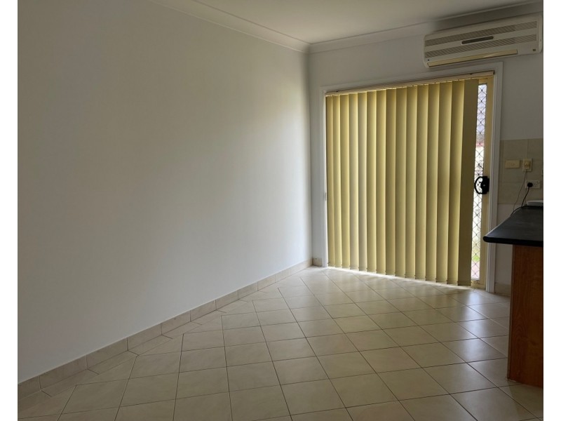 2/65 View Street, Sefton NSW 2162